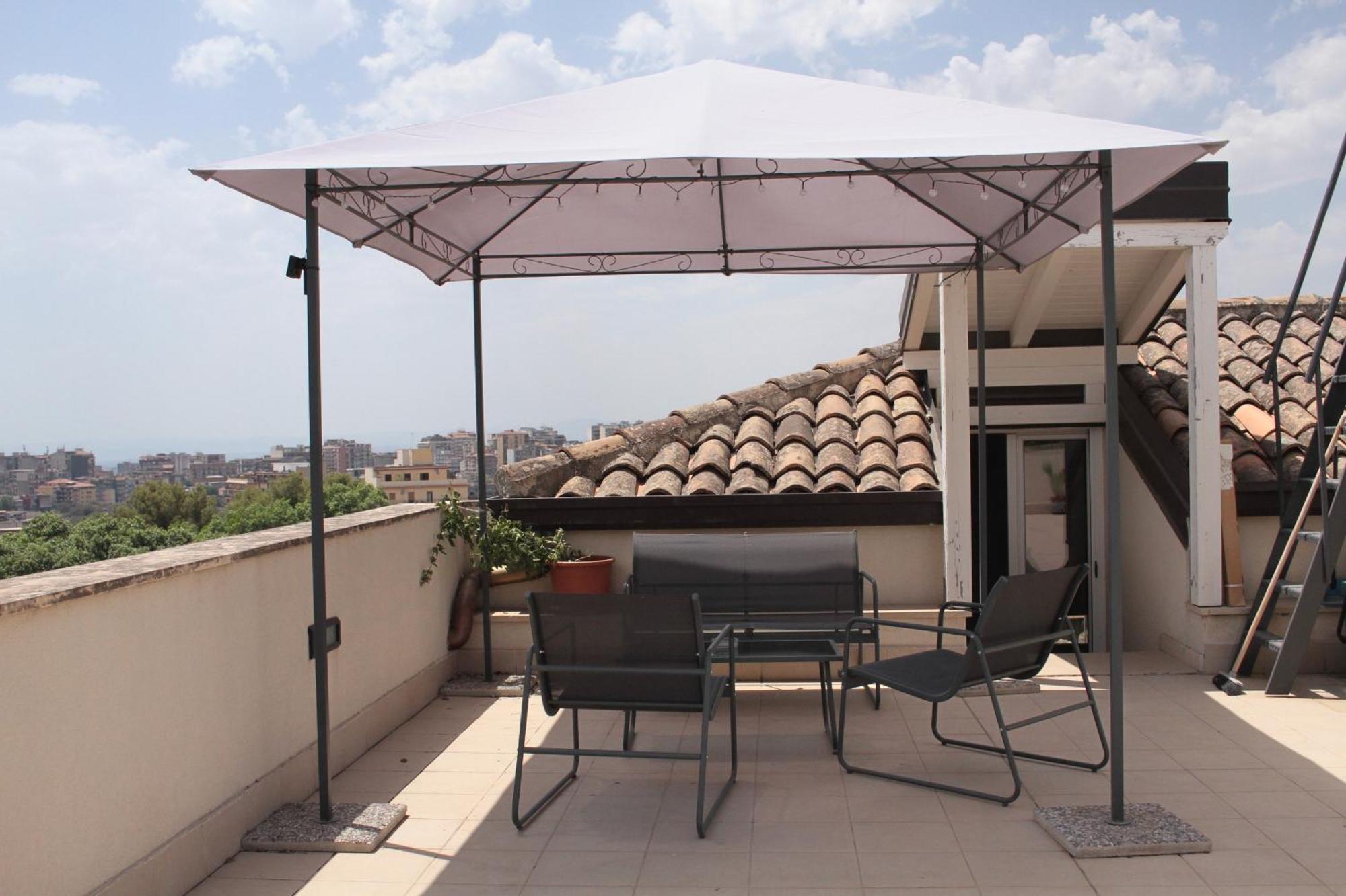 La Pietra Nera - Etna Home Catania-Fontanarossai nemzetközi repülőtér Kültér fotó