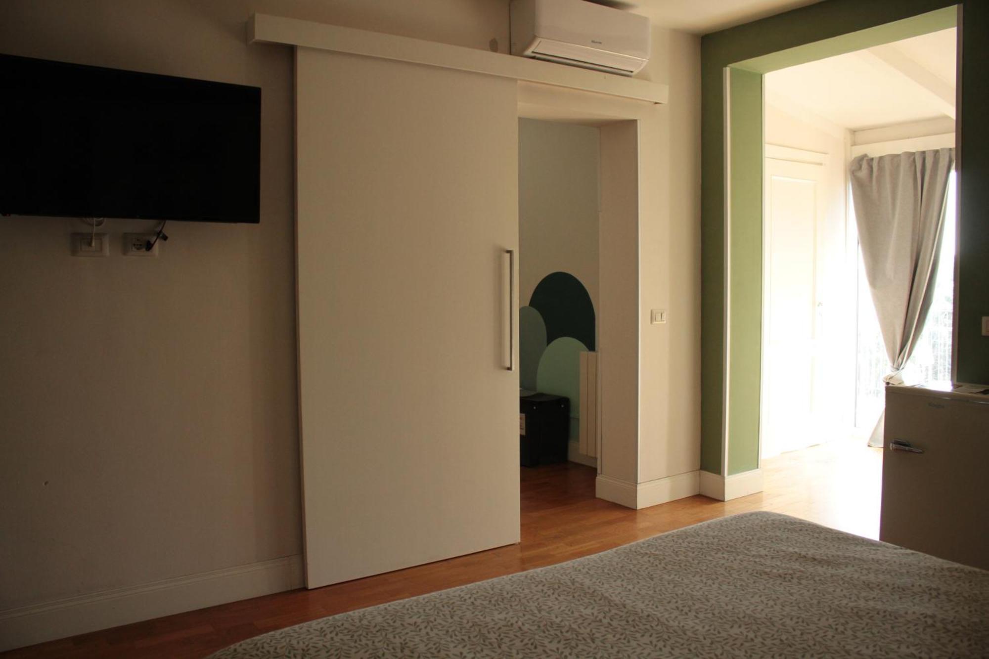 La Pietra Nera - Etna Home Catania-Fontanarossai nemzetközi repülőtér Kültér fotó